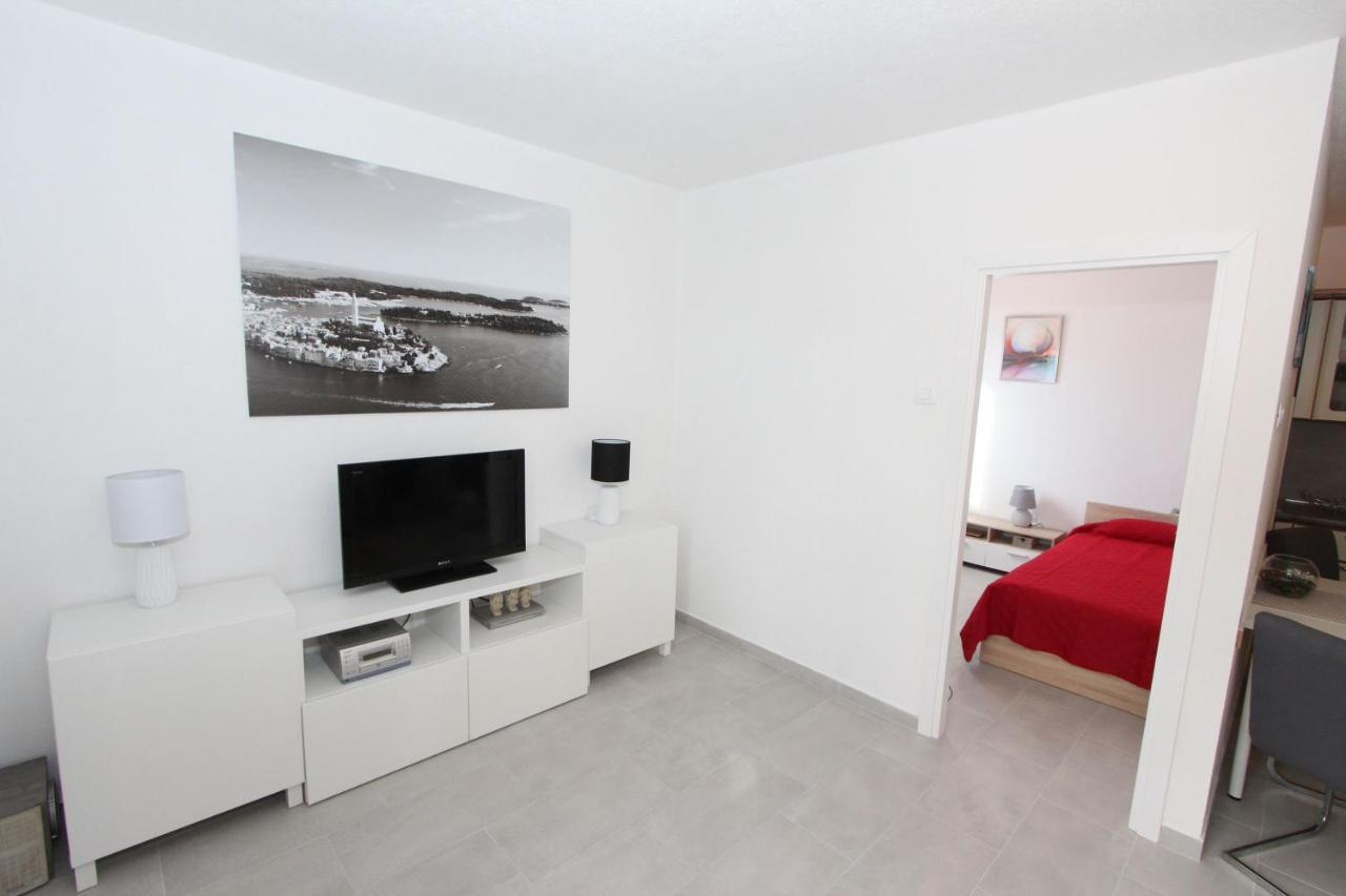 Apartment Stellina Ровинь Экстерьер фото